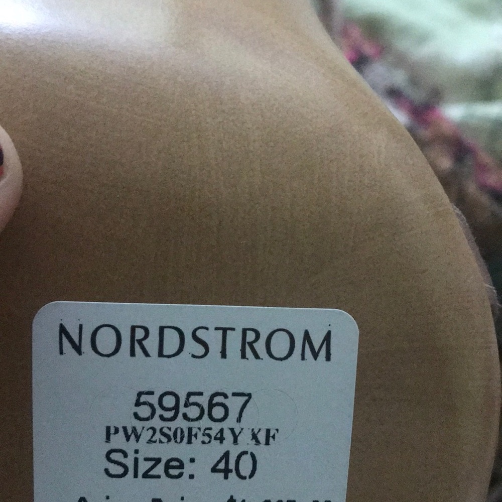 Nwt Valentino jewels stud stain heels - Picture 4 of 4